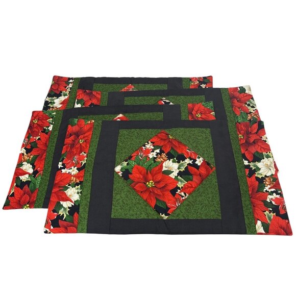 Christmas Placemats Set of 4 Holiday Poinsettia Quilted Fabric Red Green - Picture 8 of 8